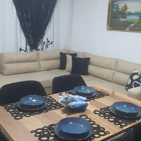 Me Qera Διαμέρισμα *
